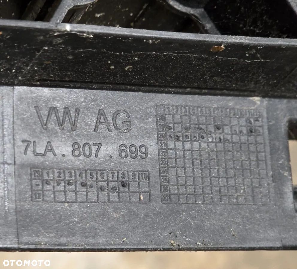 Grill atrapa wzmocnienie Volkswagen T6.1 7LA853653 7LA853651B 7LA807699D 7LA807699 - 12