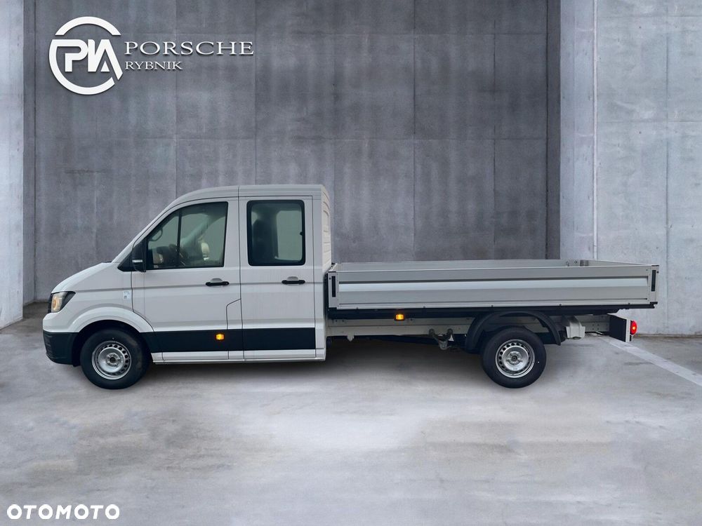 Volkswagen Crafter 35 Skrzyniowy z podwójną kabiną silnik: 2,0 l EU6 SCR 177 KM / skrzynia biegów: 4MOTION automatyczna 8-biegowa rozstaw osi: 4490 mm - 8
