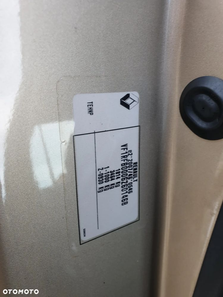 Renault Megane - 40
