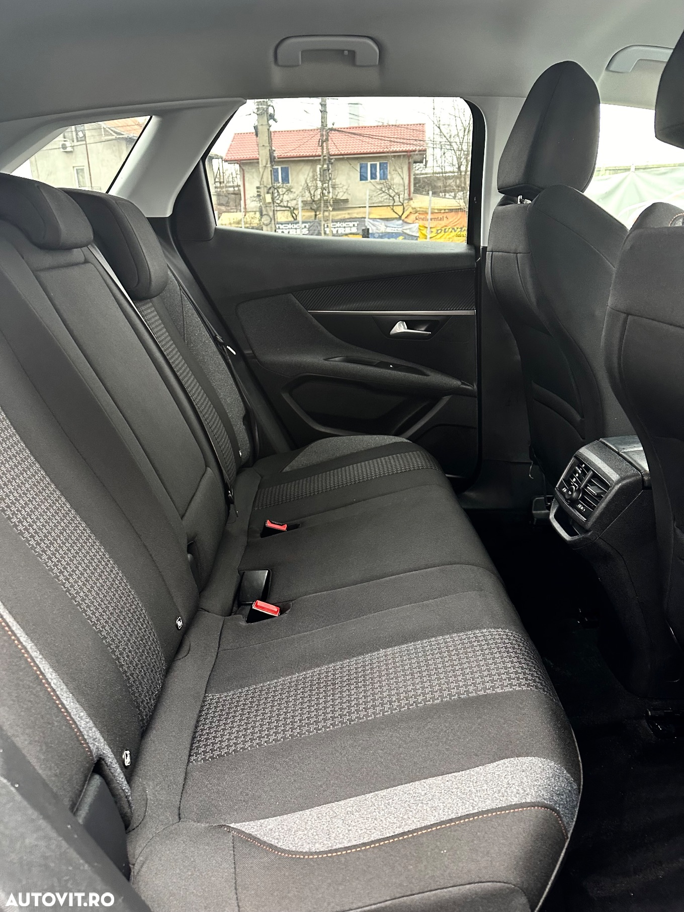 Peugeot 3008 1.5 BlueHDI S&S EAT8 Active - 23