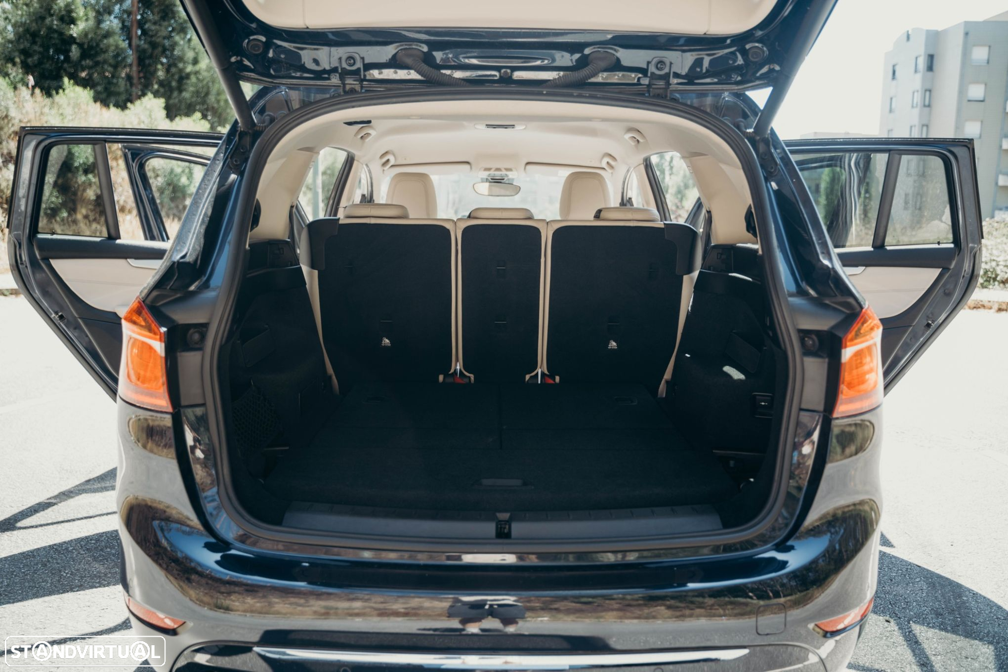 BMW 218 Gran Tourer d 7L Line Luxury Auto - 49