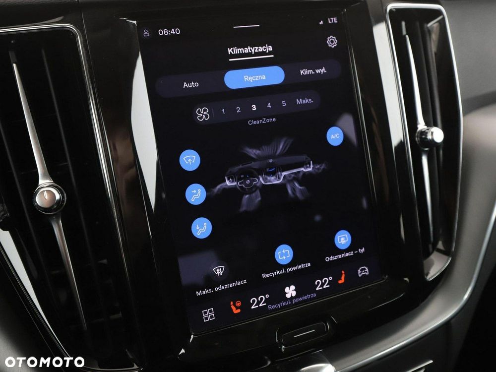Volvo XC 60 B4 D Geartronic Momentum Pro - 27