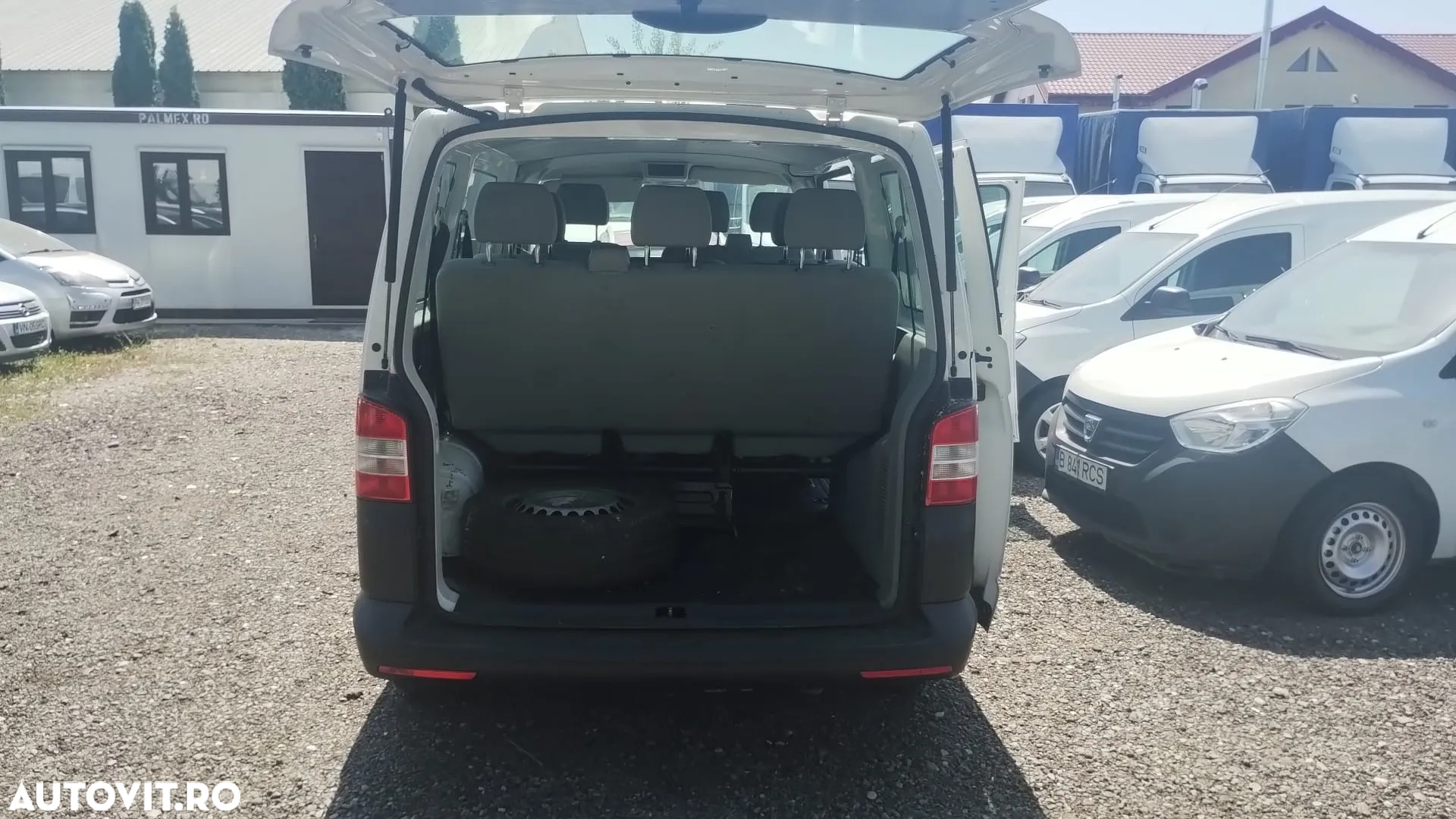 Volkswagen Transporter - 13