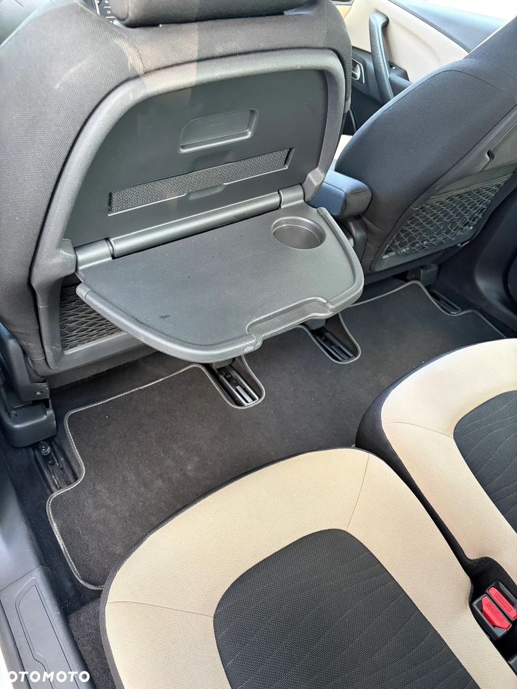 Citroën C4 Picasso 1.6 e-HDi Exclusive - 22