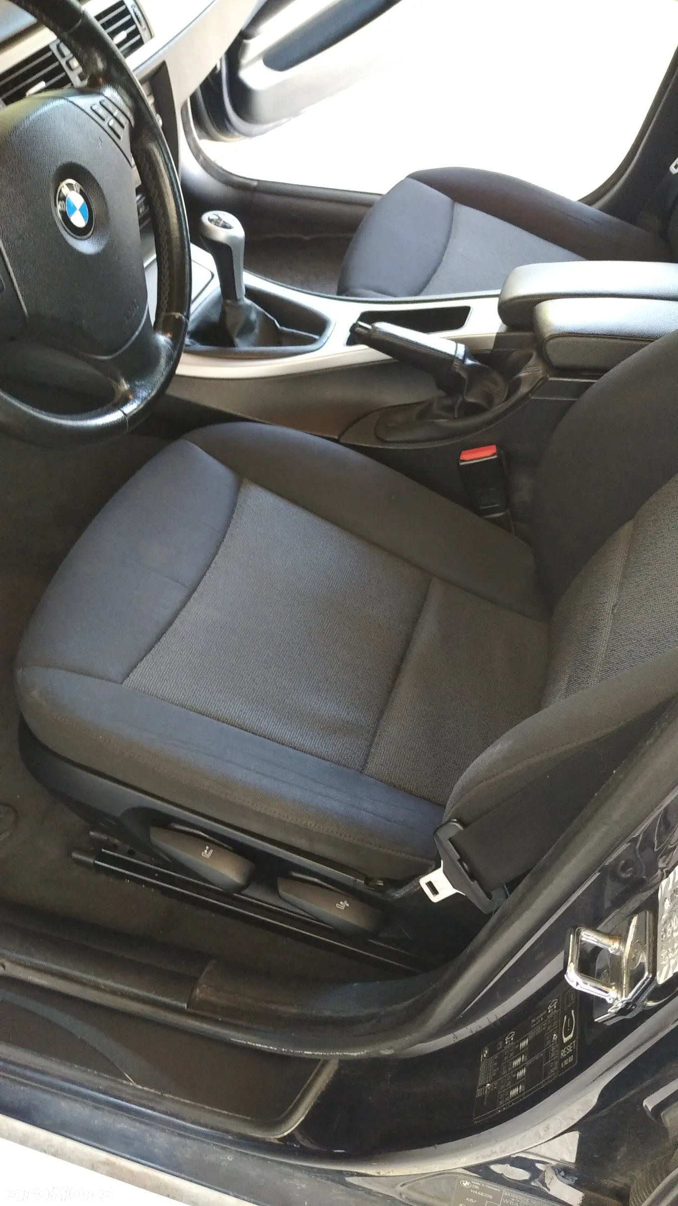 BMW Seria 3 318i - 22
