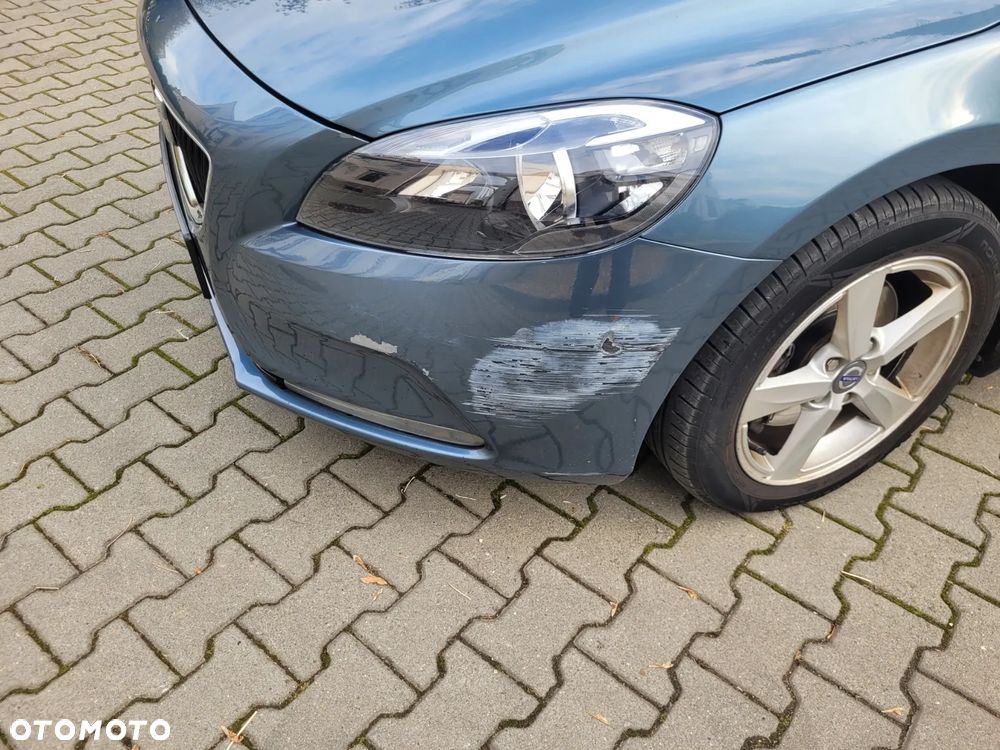 Volvo V40 T4 Momentum - 20