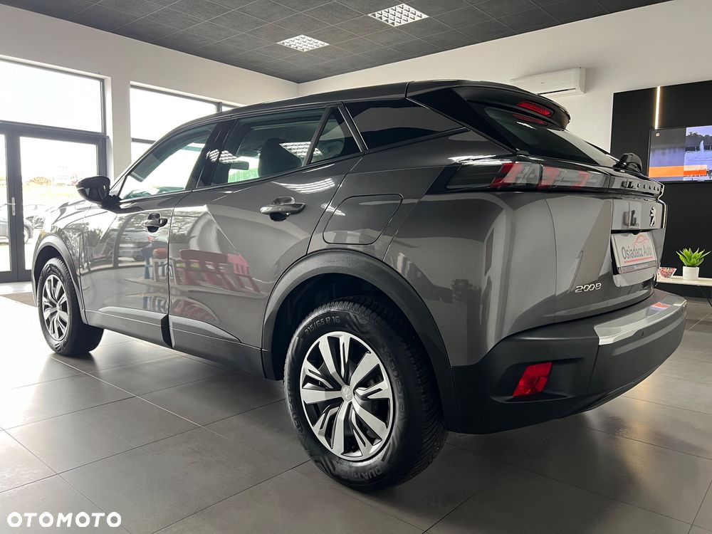 Peugeot 2008 - 4