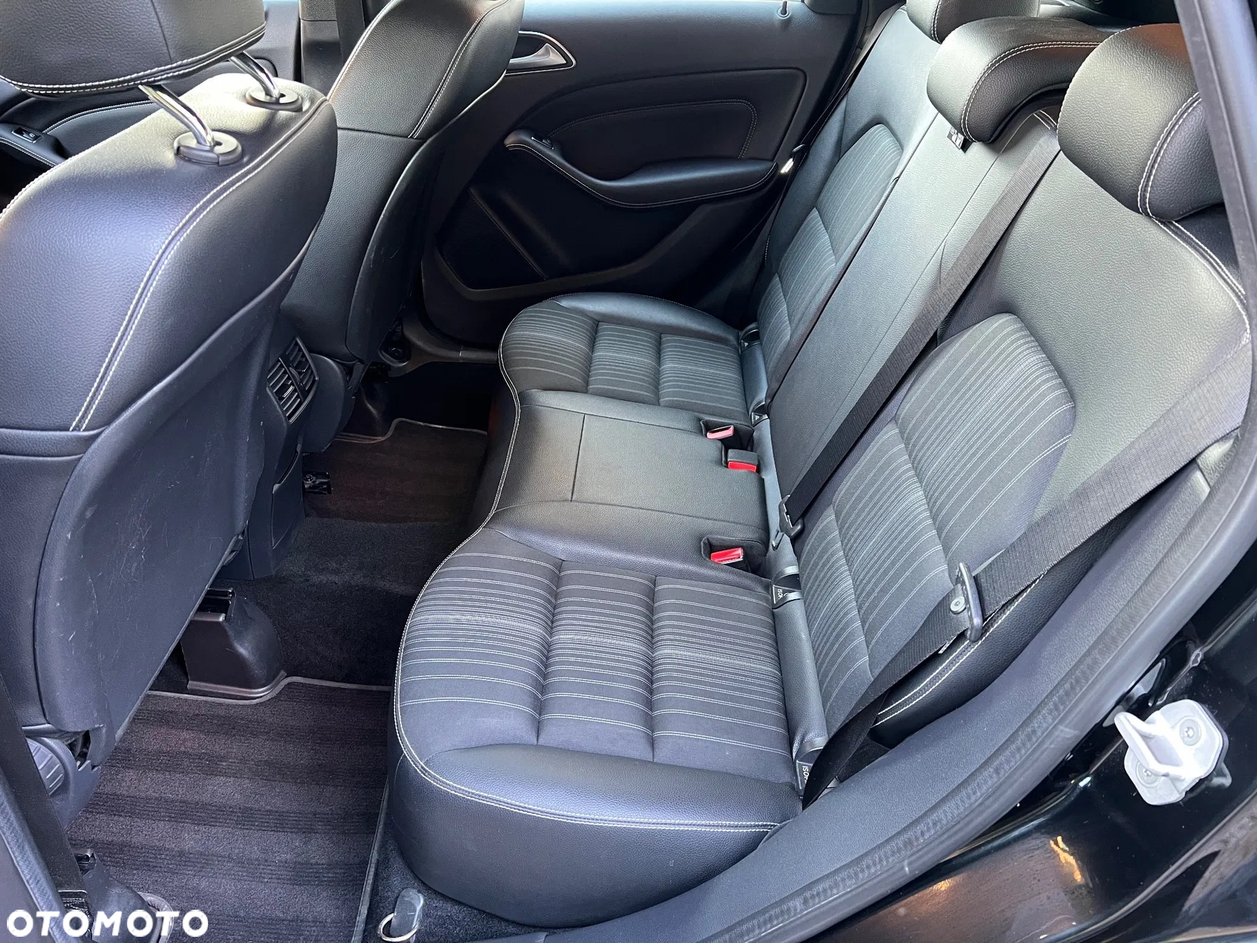 Mercedes-Benz Klasa B 200 CDI (BlueEFFICIENCY) 7G-DCT - 30