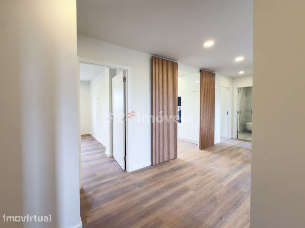 Apartamento Novo T2+3 Duplex, c/3 Varandas e Elevador - Cidade de S... - Grande imagem: 4/40