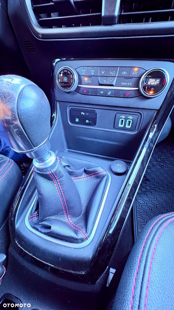 Ford EcoSport 1.0 EcoBoost ST-LINE - 17