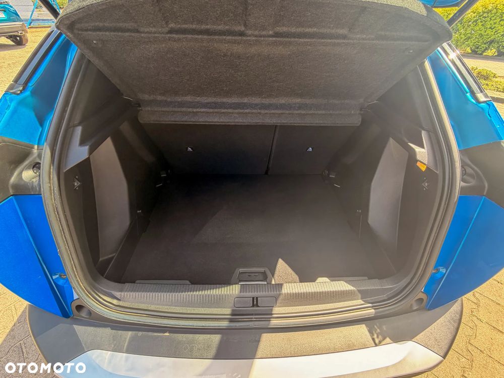 Peugeot 2008 1.2 PureTech Allure Pack S&S EAT8 - 6