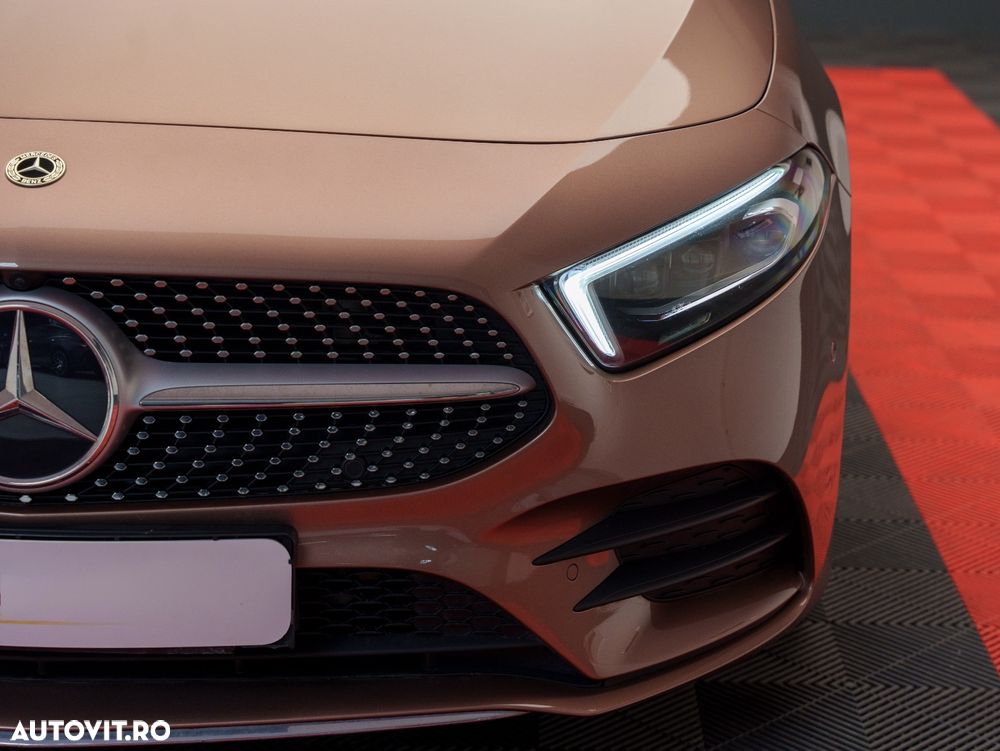 Mercedes-Benz A 250 4Matic 7G-DCT AMG Line - 15