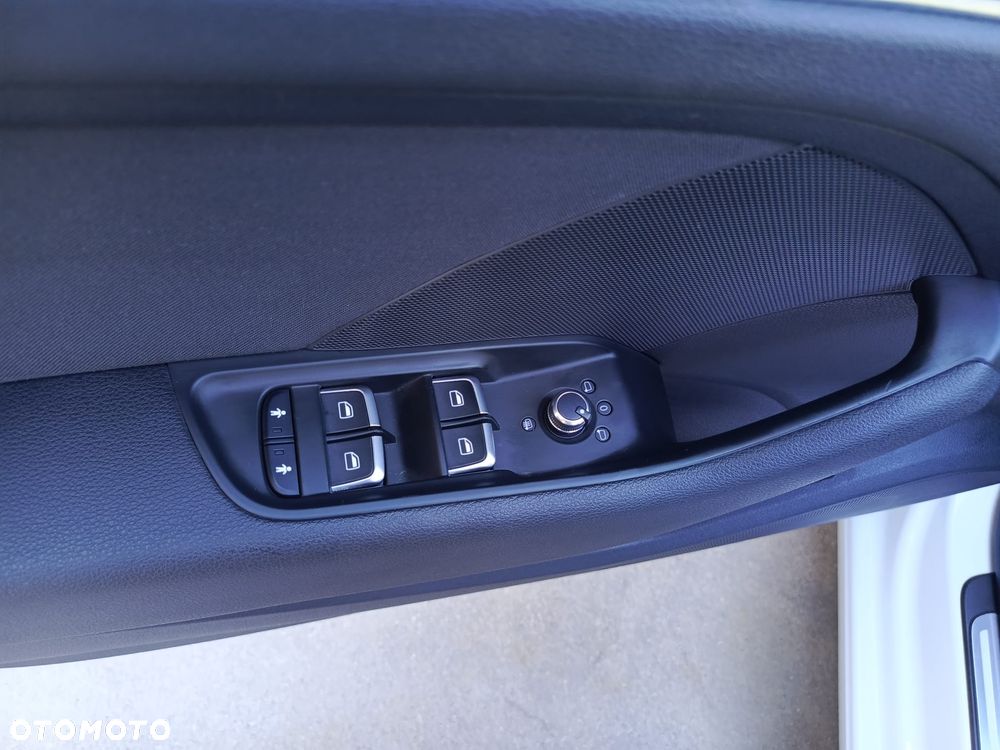 Audi A3 Sportback 2.0 TDI (clean diesel) quattro Attraction - 18