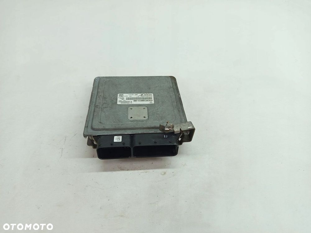 KOMPUTER STEROWNIK SILNIKA PORSCHE CAYENNE 7P II 4.8 7P5906033 - 3