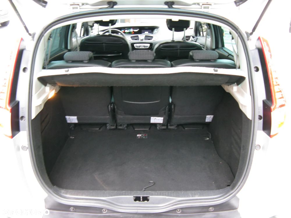 Renault Scenic 1.6 16V TomTom Edition - 25