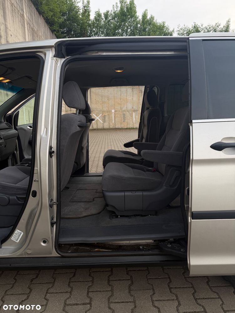 Honda Odyssey 3.5 LX - 16