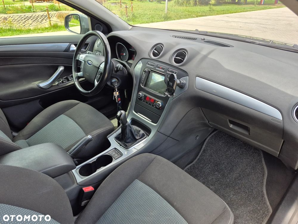 Ford Mondeo 1.6 Ti-VCT Trend - 31