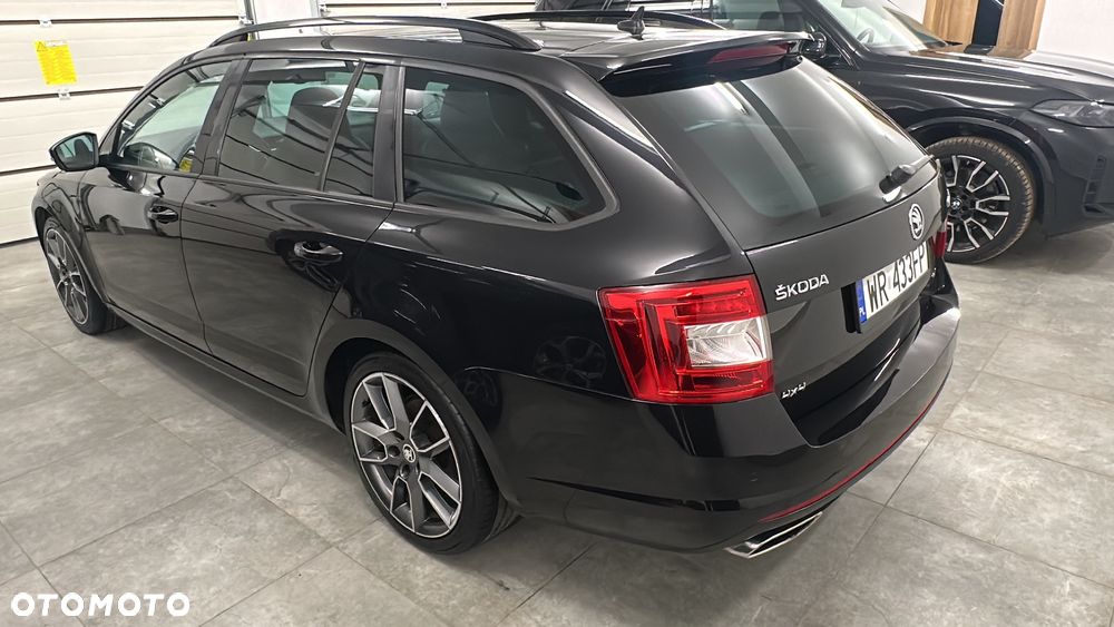 Skoda Octavia 2.0 TDI 4x4 DSG RS - 18