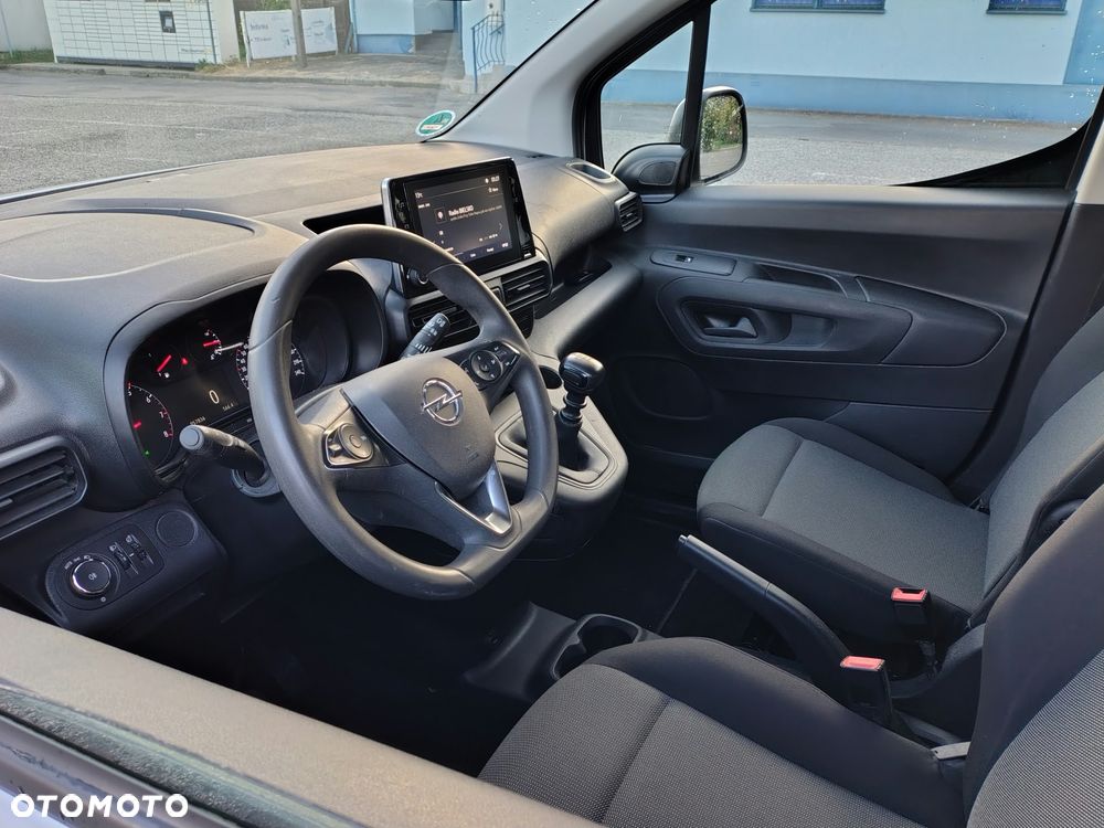 Opel Combo - 19