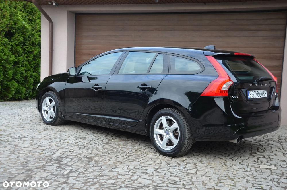 Volvo V60 D3 Linje Business - 3