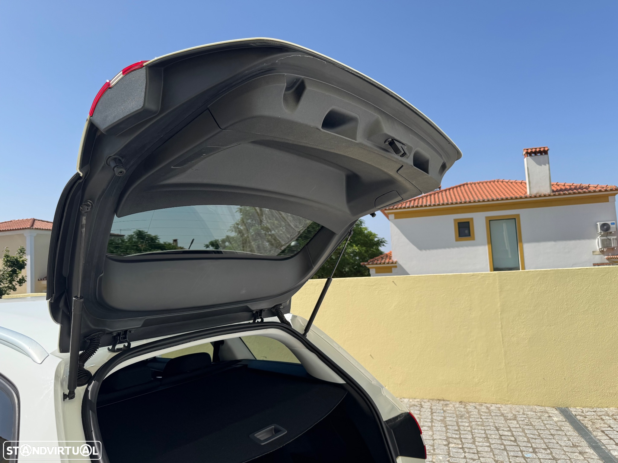 Peugeot 308 SW 1.6 BlueHDi Style - 35