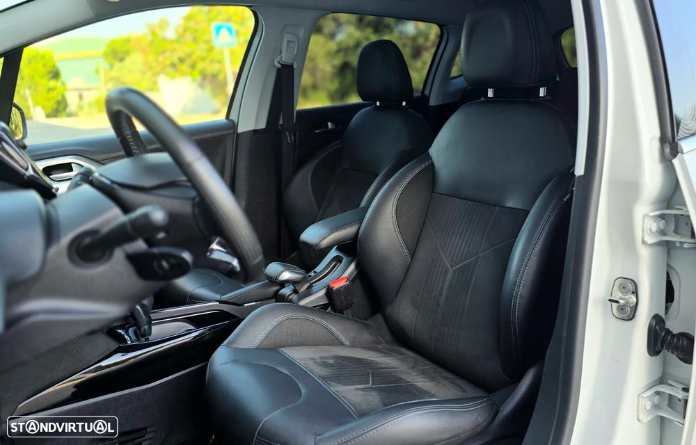 Peugeot 2008 PureTech 110 Stop&Start EAT6 Crossway - 10