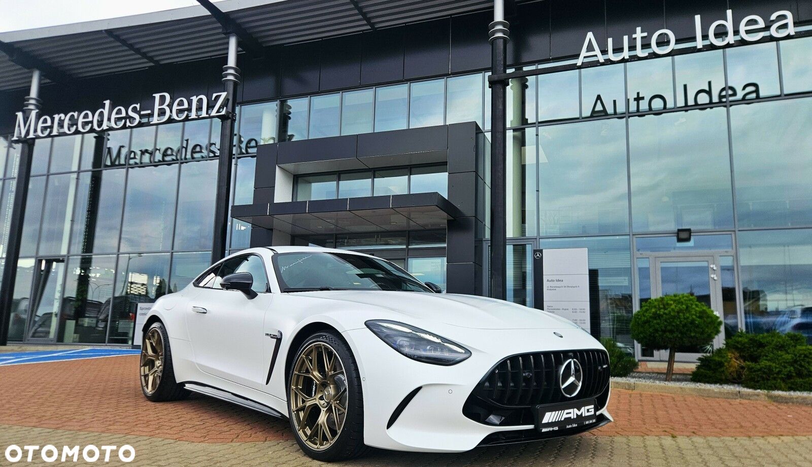Mercedes-Benz AMG GT - 1