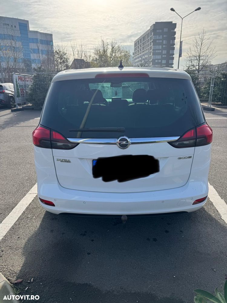 Opel Zafira - 2