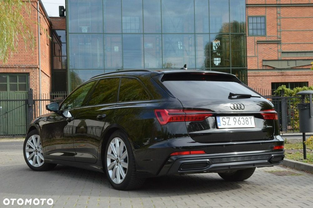 Audi A6 Avant 55 TFSI e quattro S tronic S line - 17