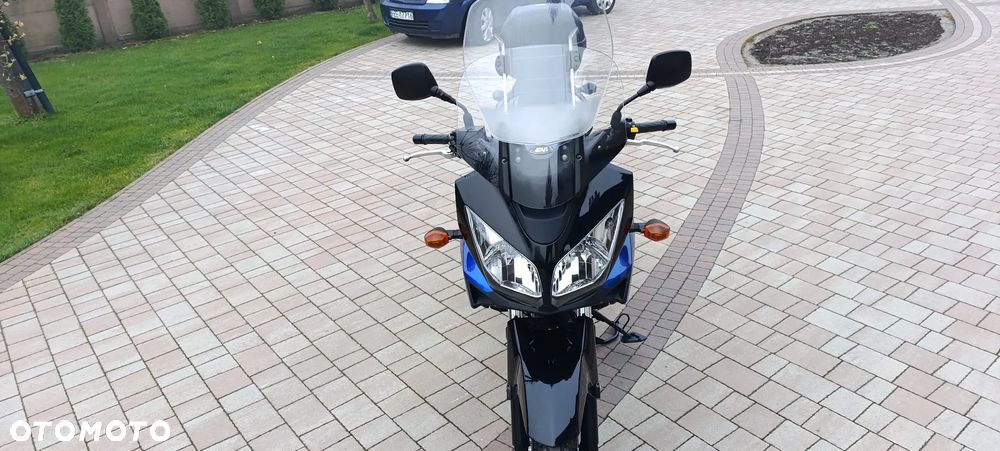 Suzuki V-STROM - 6