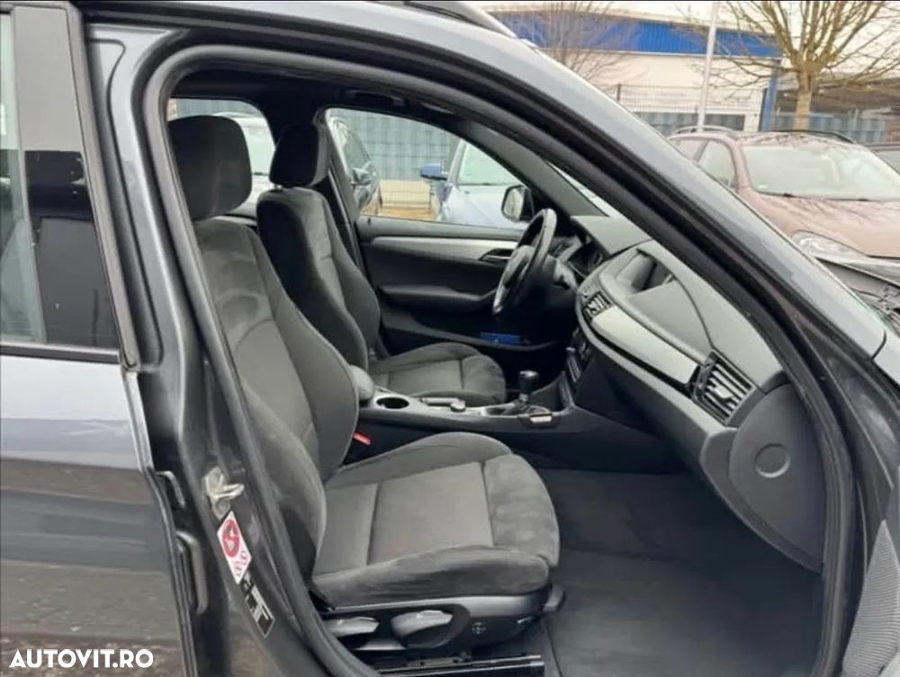 BMW X1 xDrive20d xLine - 6