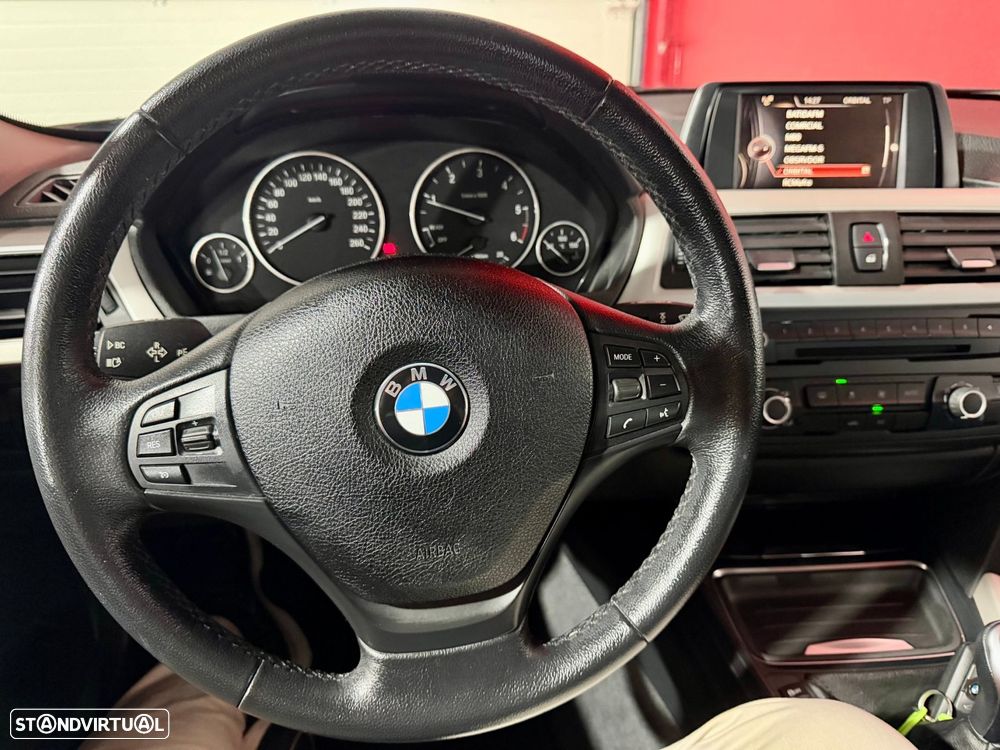 BMW 320 - 19