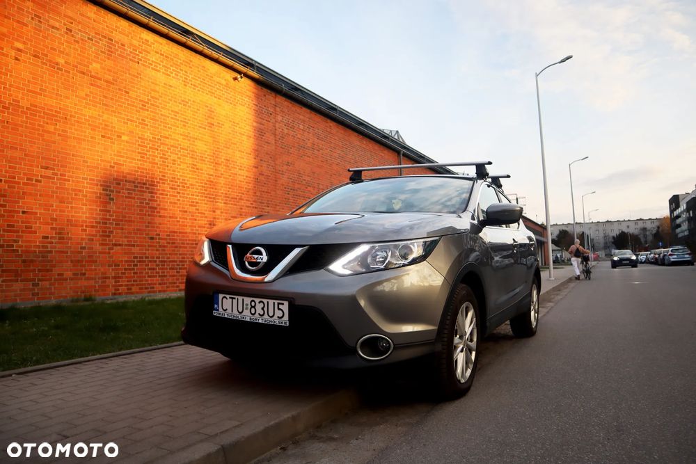 Nissan Qashqai 1.2 DIG-T Acenta EU6 - 1