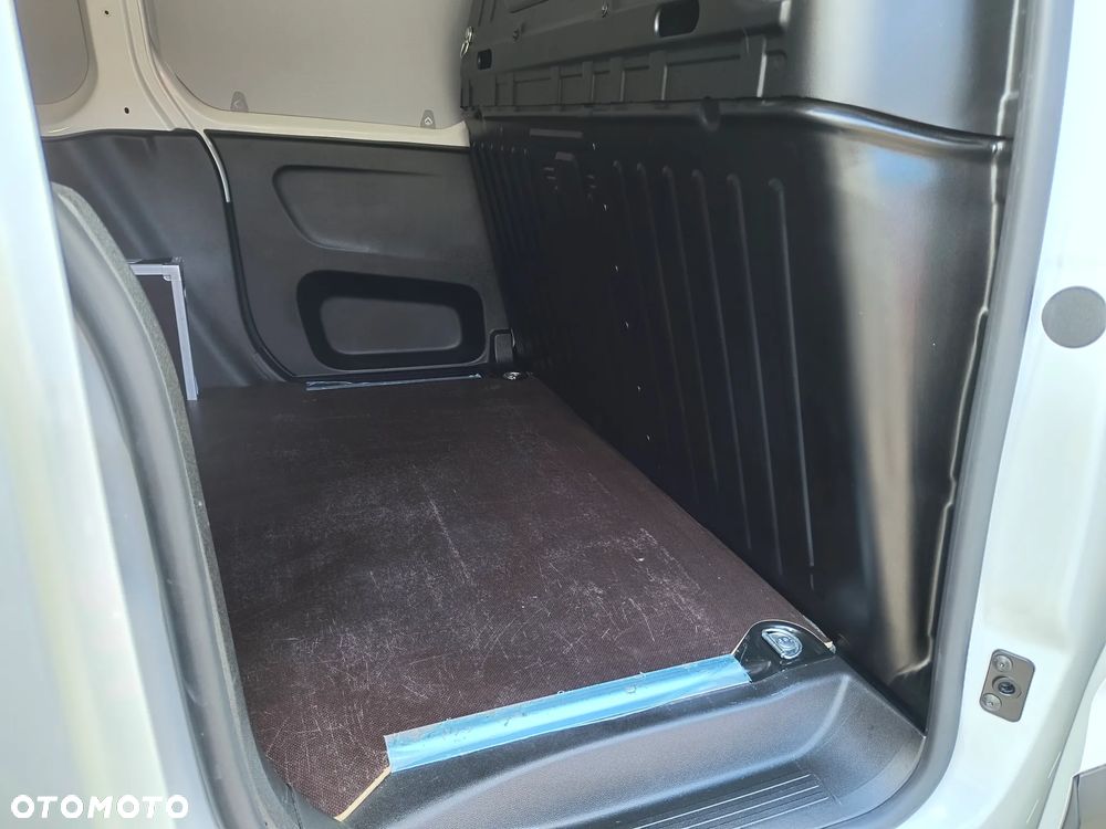 Opel COMBO - 8
