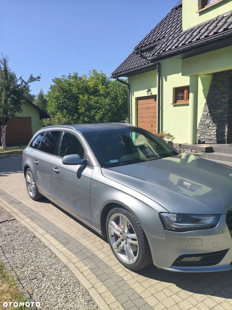 Audi A4 Avant - 2