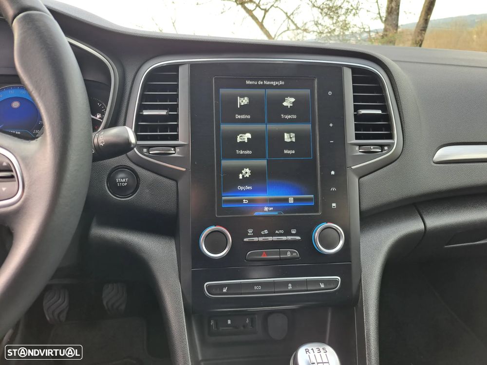 Renault Mégane ENERGY TCe 130 INTENS - 23