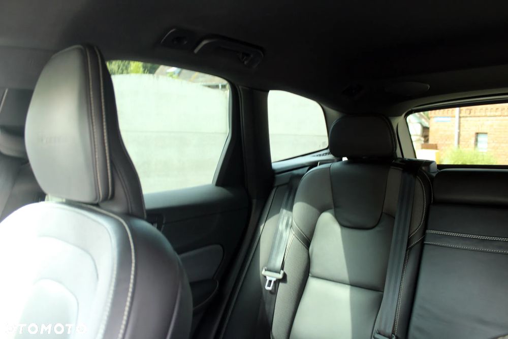 Volvo XC 60 D4 Geartronic RDesign - 19