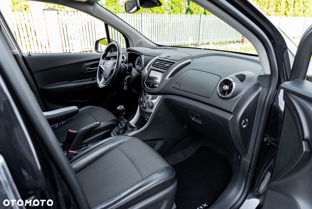 Chevrolet Trax 1.4 T LT AWD - 24
