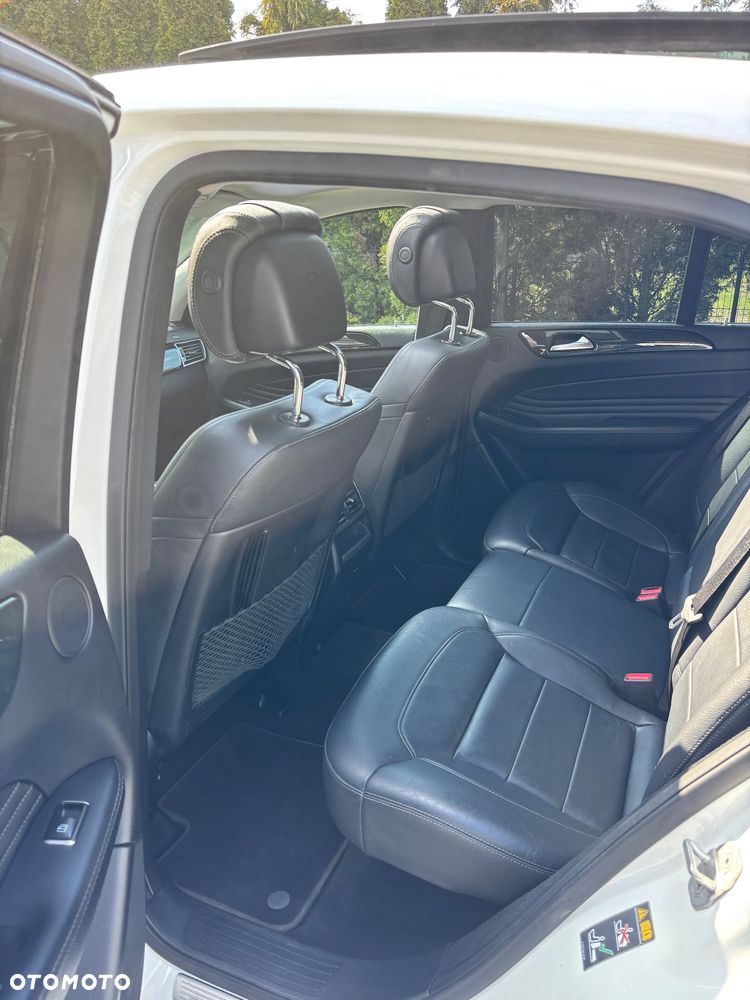 Mercedes-Benz GLE 350 d 4-Matic - 12