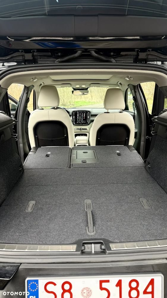 Volvo XC 40 B5 B AWD Momentum Pro - 32