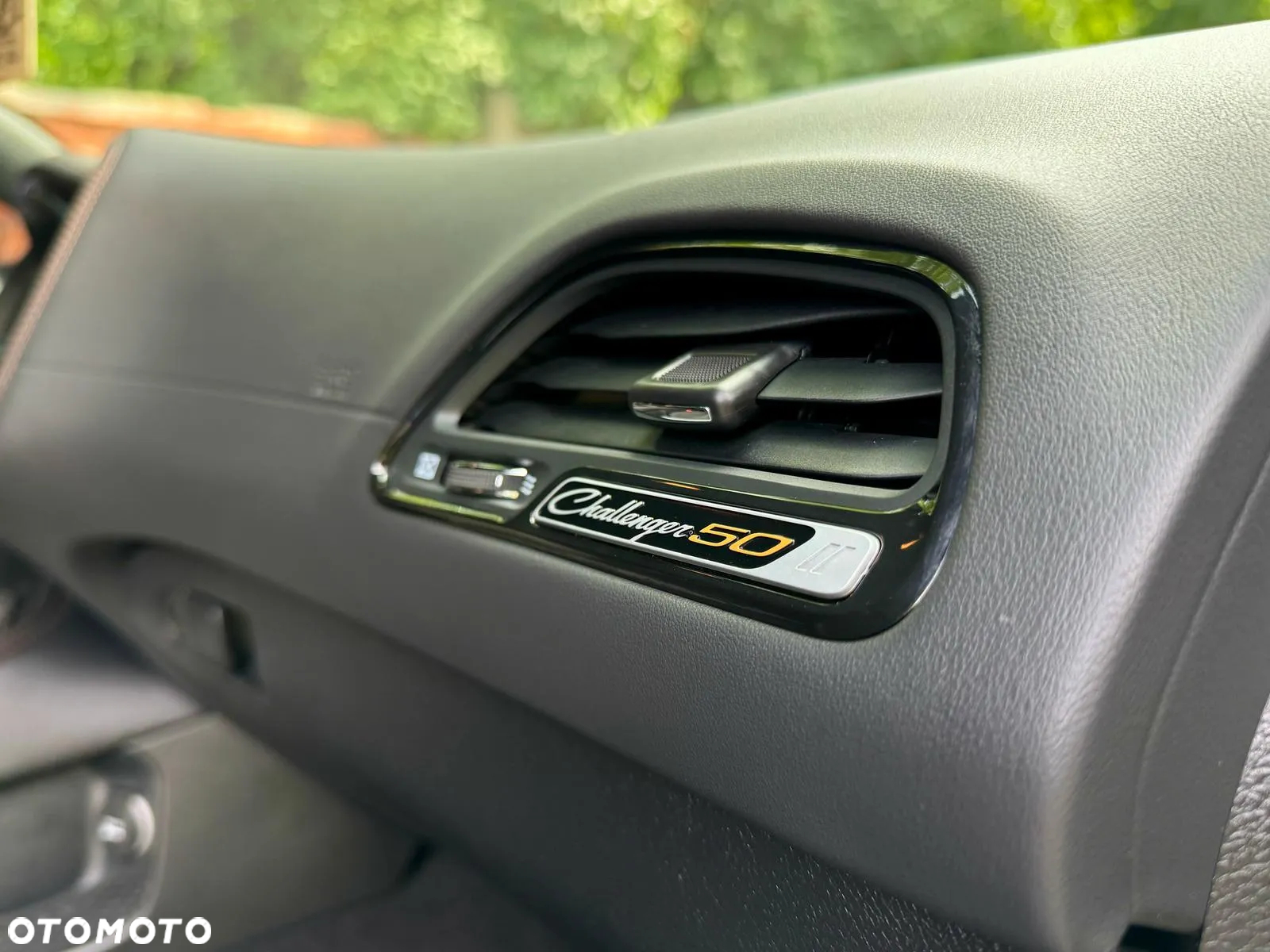 Dodge Challenger Automatik R/T Plus - 10