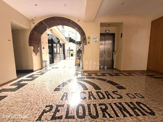 Loja no centro do Funchal, pronta a usar. - Grande imagem: 4/17