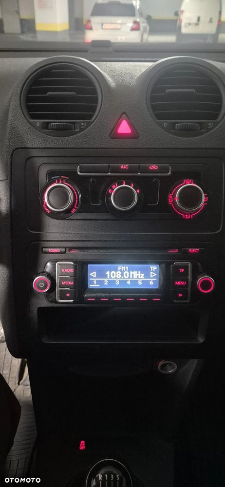 Volkswagen Caddy - 5