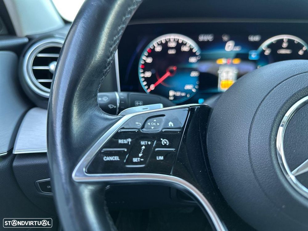 Mercedes-Benz E 220 d Avantgarde - 23