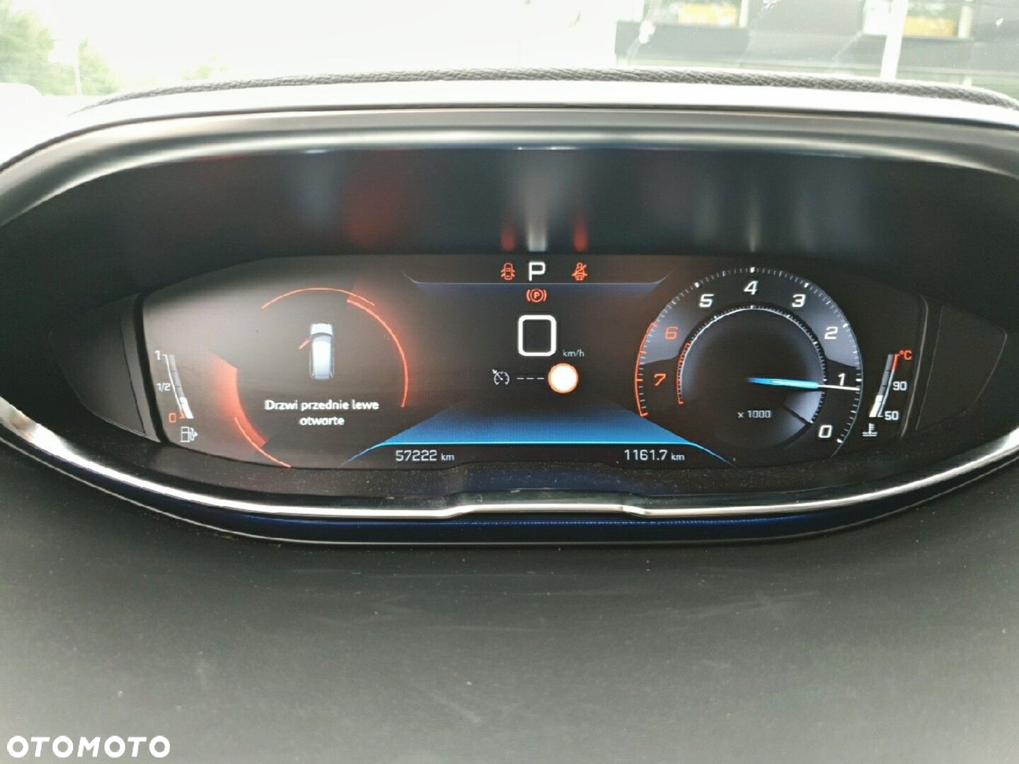Peugeot 5008 1.2 PureTech Allure Pack S&S EAT8 - 9