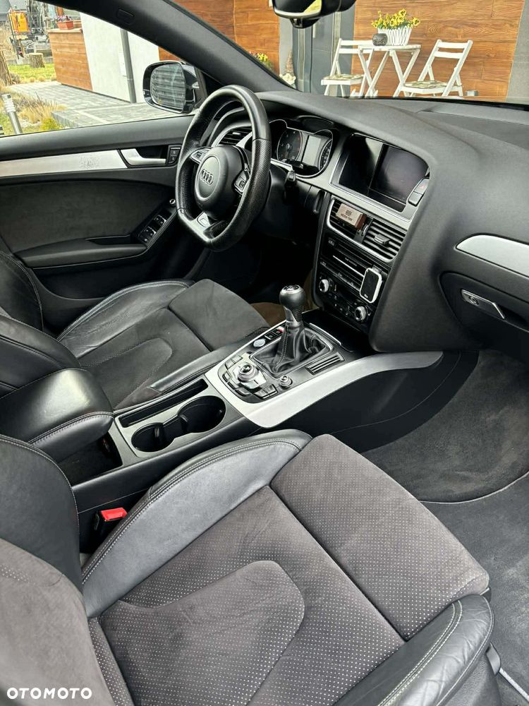 Audi A4 Avant 2.0 TDI DPF S line Sportpaket - 14