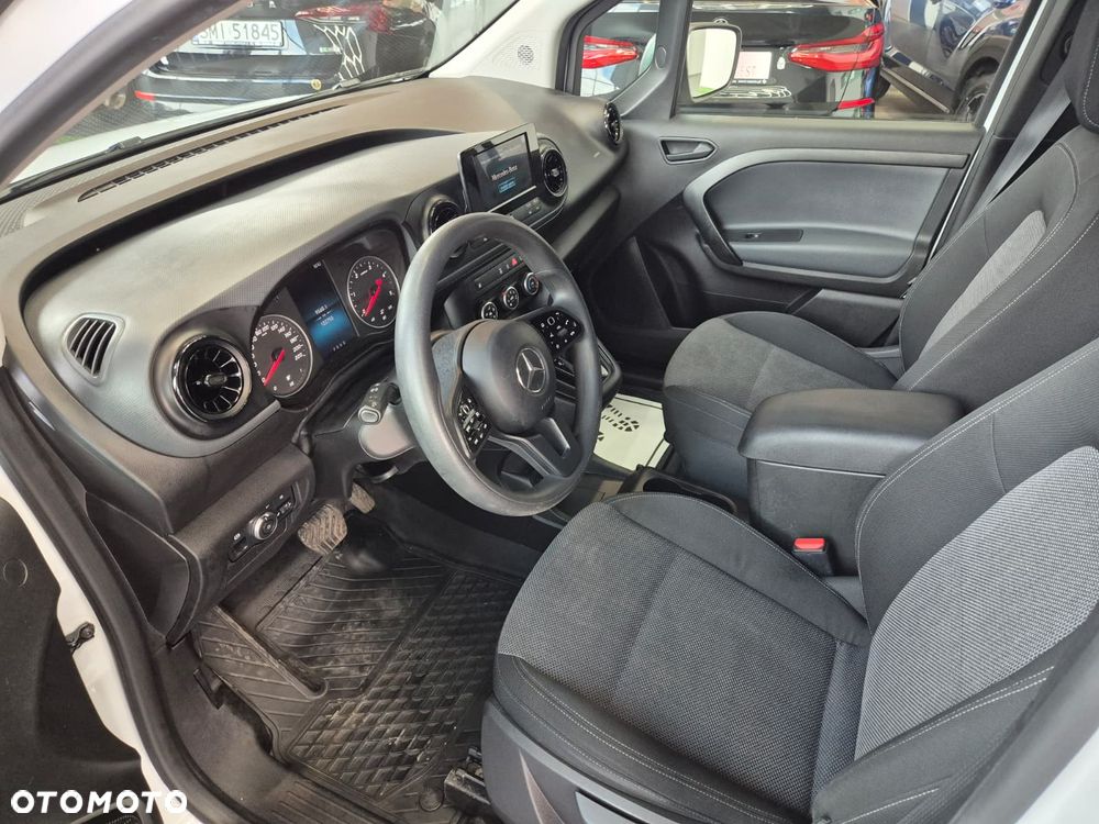 Mercedes-Benz Citan 110 CDi / AVANTGARDE / UNIKATOWY / 1 WŁ. / BEZWYPADKOWY / NISKI PRZEBIEG / AUTOMAT / KAMERA COFANIA / APPLE CARPLAY + ANDROID AUTO / HAK / RELINGI DACHOWE / EURO 6 - 21