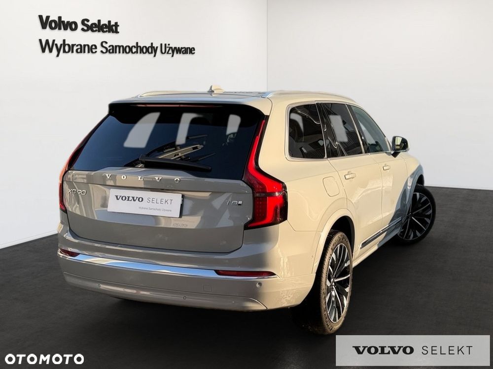 Volvo XC 90 - 9