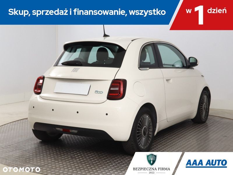 Fiat 500e - 7