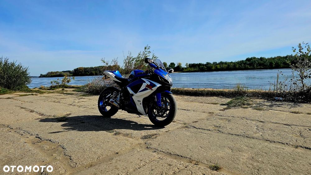 Suzuki GSX-R - 3